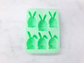 Molde silicona 6 huevitos con orejitas Pascua